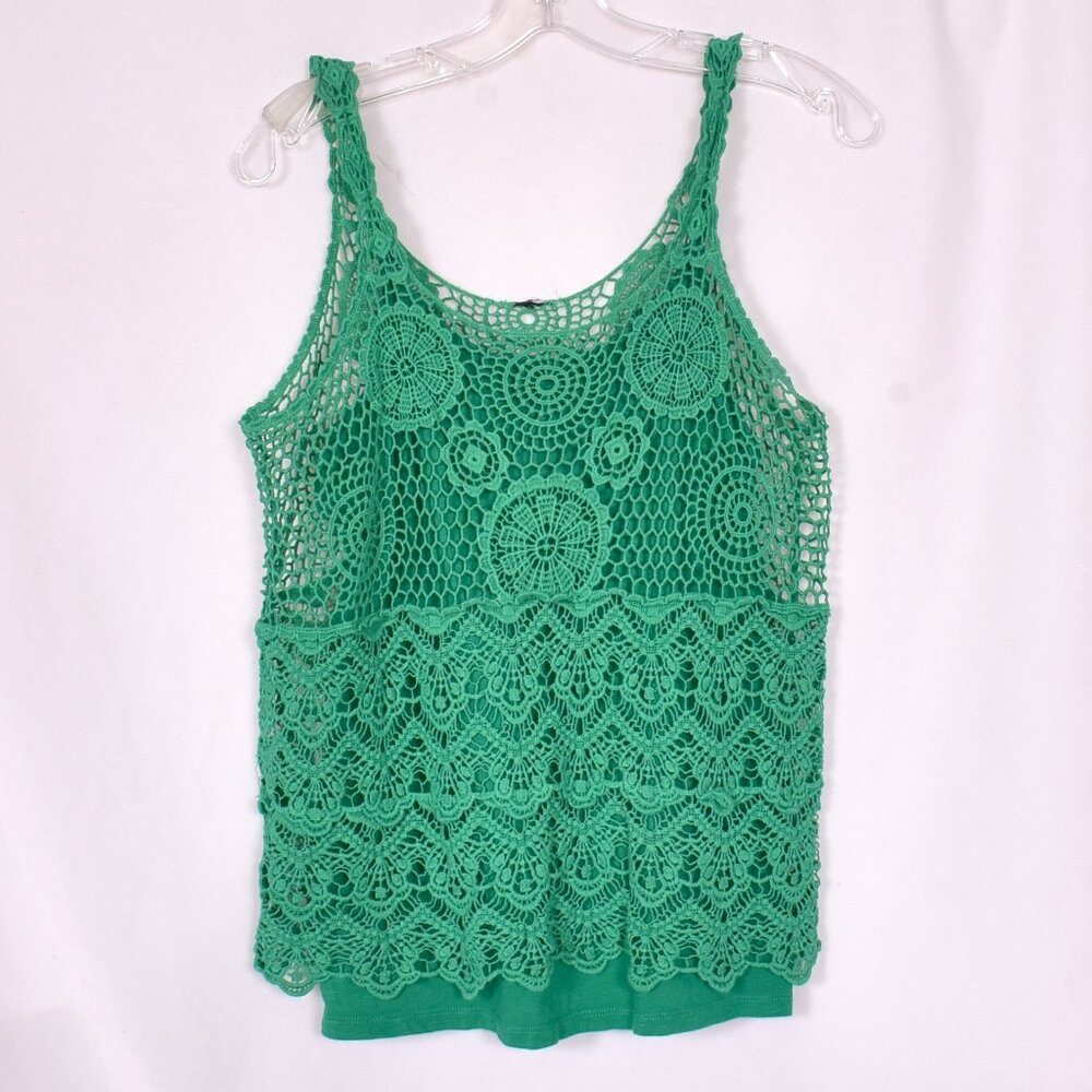 Lace Tank Top Green No size tag Measures like a small